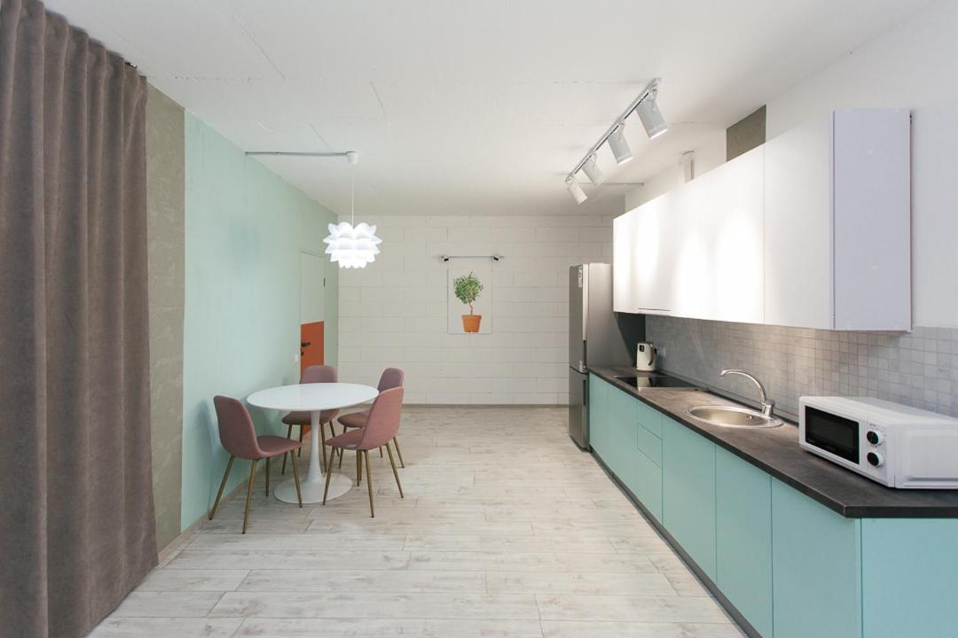 Vip Apartmen Loft Sumy Bagian luar foto
